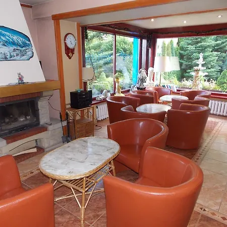 Rezydenz シクラルスカ・ポレンバ